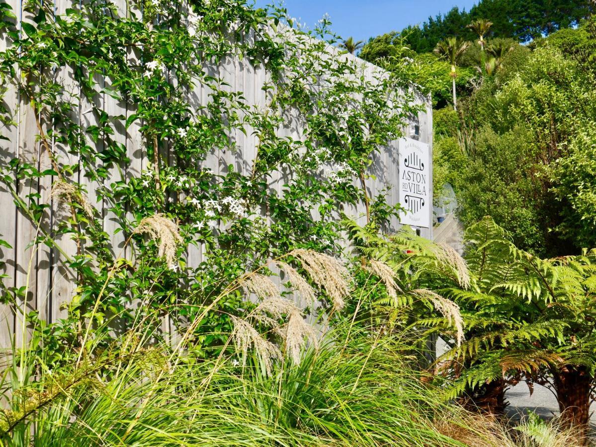 Aston Road Villa Bed & Breakfast Waikanae Kültér fotó
