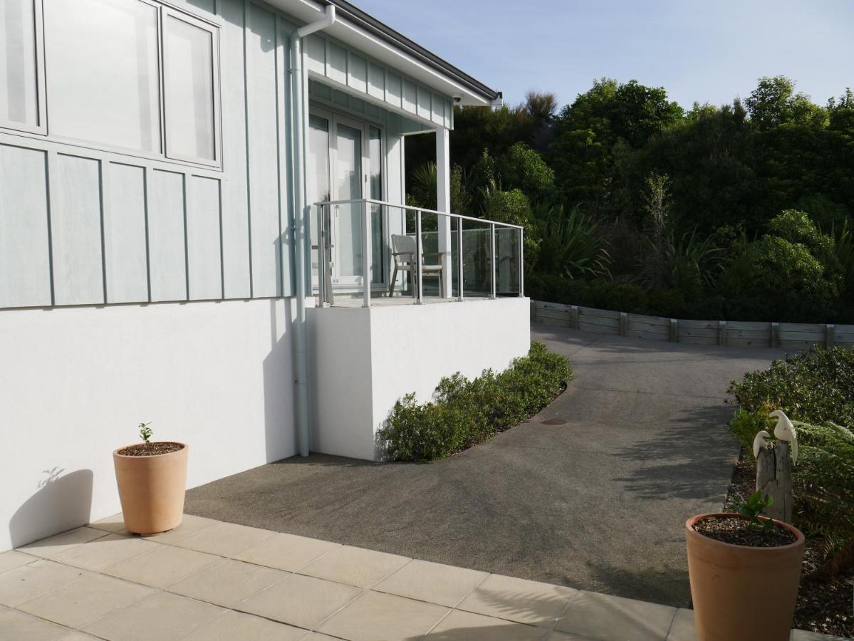 Aston Road Villa Bed & Breakfast Waikanae Kültér fotó